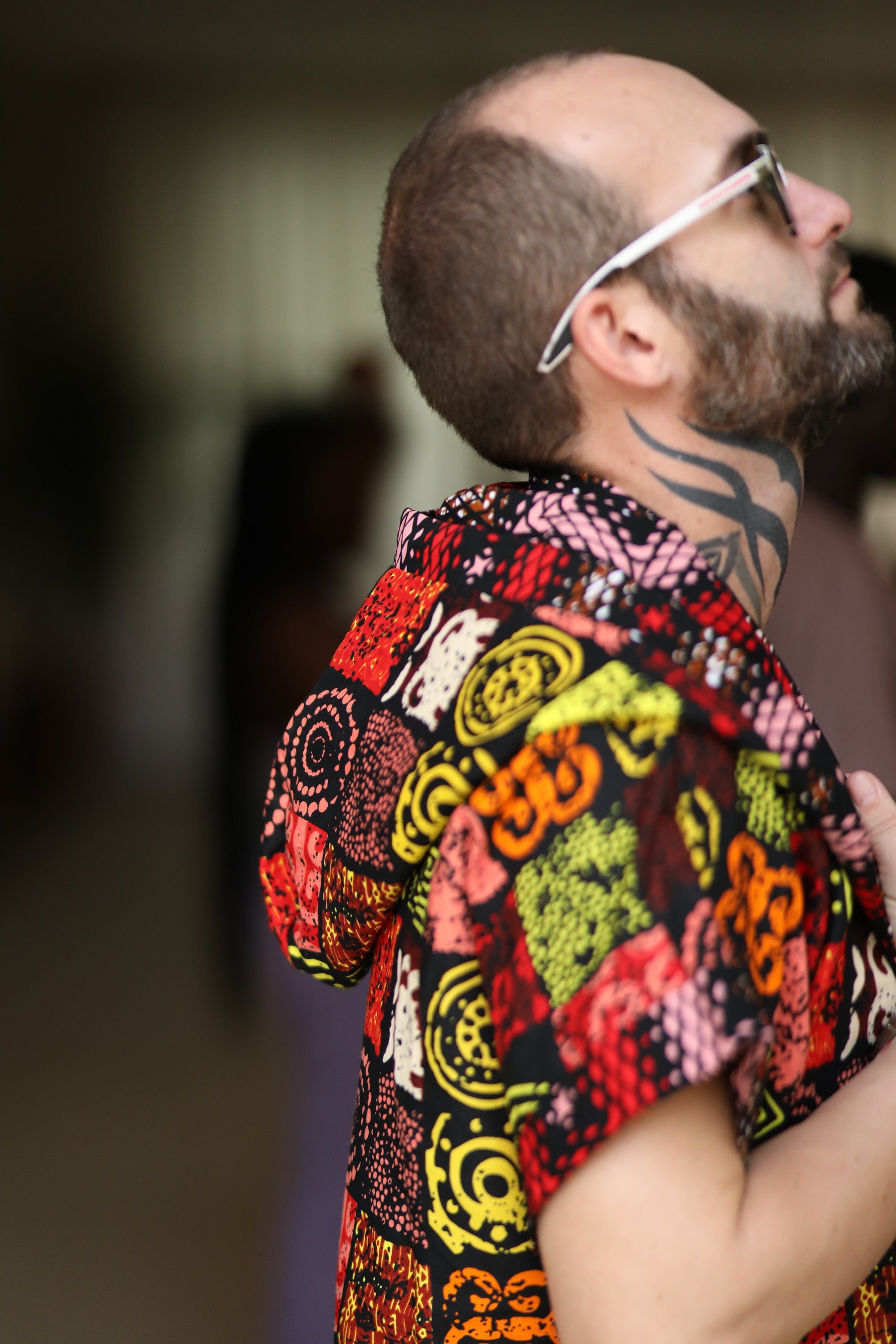 Close up styling Electric Safari African cover-up safari-inspired print – Zawadi Hat 